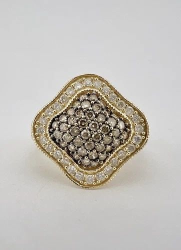DESIGNER 14K YELLOW COGNAC CHAMPAGNE & WHITE DIAMOND FLORAL RING: DESIGNER 14K YELLOW COGNAC CHAMPAGNE & WHITE DIAMOND FLORAL RING Designer 14K Yellow Cognac Champagne & White Diamond Floral Ring Ring Size: 7 - Can Be Resized Metal: 14k Yellow Gold - Hallmarked Weig