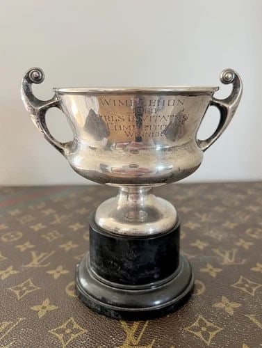 WIMBLEDON 1960 GIRLS INVITATION COMPETITION WINNER STERLING SILVER TROPHY 6" (1 of 2)