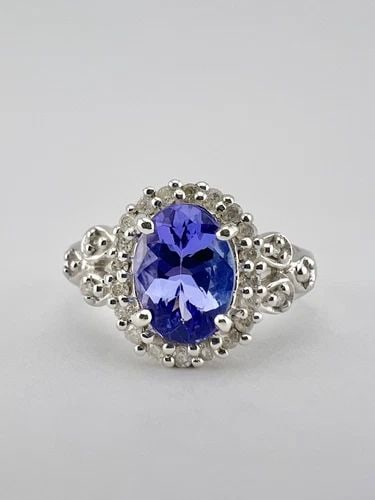 DESIGNER 14K WHITE GOLD 1.20CT OVAL TANZANITE & PAVE SET .19CT DIAMOND HALO RING (1 of 2)