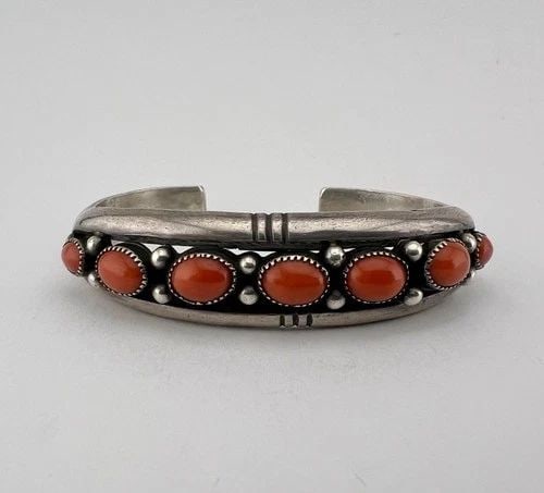 VTG NAVAJO INGOT STERLING SILVER MEDITERRANEAN RED CORAL STAMPED CUFF BRACELET: VTG NAVAJO INGOT STERLING SILVER MEDITERRANEAN RED CORAL STAMPED CUFF BRACELET Vtg Navajo Ingot Sterling Silver Mediterranean RED Coral Stamped Cuff Bracelet Cuff is Just Under 5 1/2" tip to Tip and h