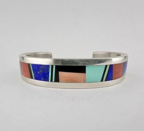 VTG FRANK YELLOWHORSE NAVAJO STERLING SILVER MULTI GEMSTONE FLUSH CUFF BRACELET: VTG FRANK YELLOWHORSE NAVAJO STERLING SILVER MULTI GEMSTONE FLUSH CUFF BRACELET Vtg Frank Yellowhorse Navajo Sterling Silver Multi Gemstone Flush Cuff Bracelet Cuff is Just Over 5" tip to Tip and has 