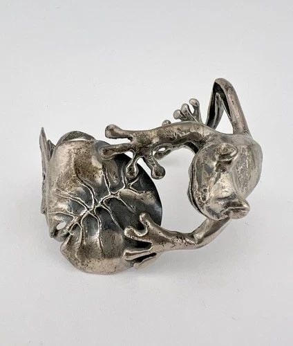 VTG EMILIA CASTILLO MEXICAN .950 STERLING SILVER FROG & LILY PAD CUFF BRACELET (1 of 2)