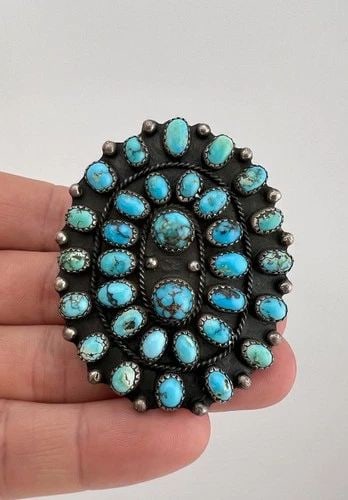HUGE VTG NAVAJO STERLING SILVER SPIDERWEB PERSIAN TURQUOISE CLUSTER WOMEN'S RING: HUGE Vtg Navajo Sterling Silver Spiderweb Persian Turquoise Cluster Women's Ring Ring Size: 10 Weight is 27.0 Grams on my scale Metal: Sterling Silver Ring is 2 1/4" Tall In the Center By About 2" Wid