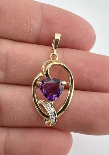 DESIGNER 14K YELLOW GOLD HEART SHAPED AMETHYST & DIAMOND ENHANCER PENDANT 2.7G (1 of 2)