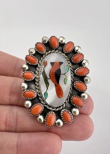 HUGE ROLAND HOGAN BEGAY NAVAJO STERLING SILVER CORAL CARDINAL BIRD CLUSTER RING (1 of 1)
