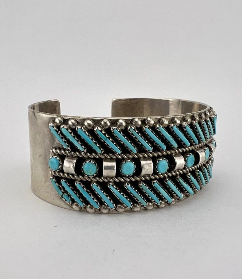 AMELIO & VERONICA NASTACIO ZUNI STERLING NEEDLEPOINT TURQUOISE CUFF BRACELET: Vtg Amelio & Veronica Nastacio Zuni Sterling Silver Dot Dash - Needlepoint Turquoise Cuff Bracelet Cuff is 5 7/8" tip to Tip and has a Just Under 1" Wide - Adjustable Gap Cuff Is 1" Wide In The Center