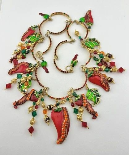 RARE STUNNING LUNCH AT THE RITZ CHILI PEPPER ENAMEL CRYSTAL NECKLACE 23" (1 of 2)