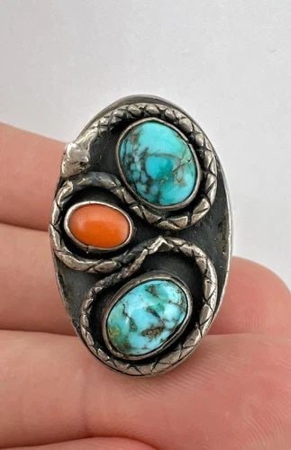 VTG NAVAJO STERLING SILVER NEVADA BLUE TURQUOISE & CORAL SNAKE MEN'S RING 26.6G (1 of 2)