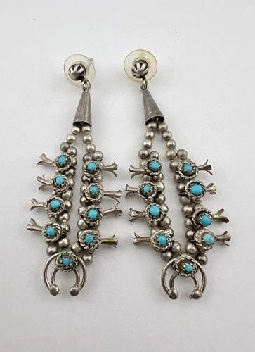 HUGE VTG NAVAJO STERLING SILVER TURQUOISE SQUASH BLOSSOMS DANGLE EARRINGS 3": HUGE VTG NAVAJO STERLING SILVER TURQUOISE SQUASH BLOSSOMS DANGLE EARRINGS 3" HUGE Vtg Navajo Sterling Silver Turquoise Squash Blossoms Dangle Earrings 3" Size: 3" Tall With Dangle & Over 1" Wide at th