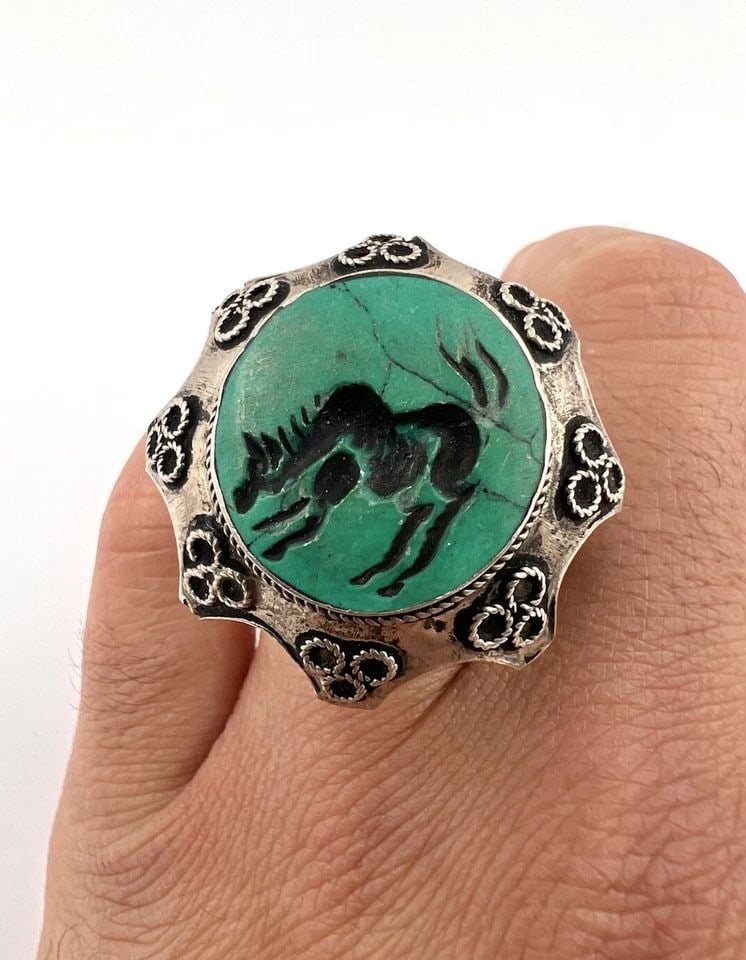 ANTIQUE 19TH C OTTOMAN ARABIC SILVER TURQUOISE HORSE STAMP WAX SEAL RING 45.1G (1 of 1)