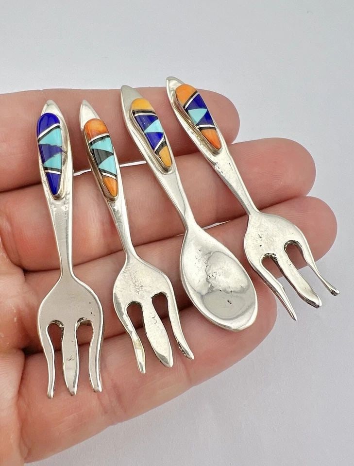 4) VINTAGE NAVAJO STERLING SILVER MULTI GEMSTONE MINIATURE FORKS & SPOON SET (1 of 1)
