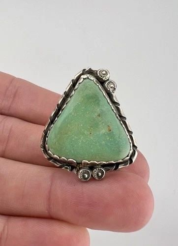 HUGE VINTAGE NAVAJO STERLING SILVER HIGH GRADE ROYSTON TURQUOISE TRINAGLE RING: HUGE VINTAGE NAVAJO STERLING SILVER HIGH GRADE ROYSTON TURQUOISE TRINAGLE RING HUGE Vintage Navajo Sterling Silver High Grade Royston Turquoise Trinagle Ring Ring Size: 8 - Can Be Re Sized Weight is 9