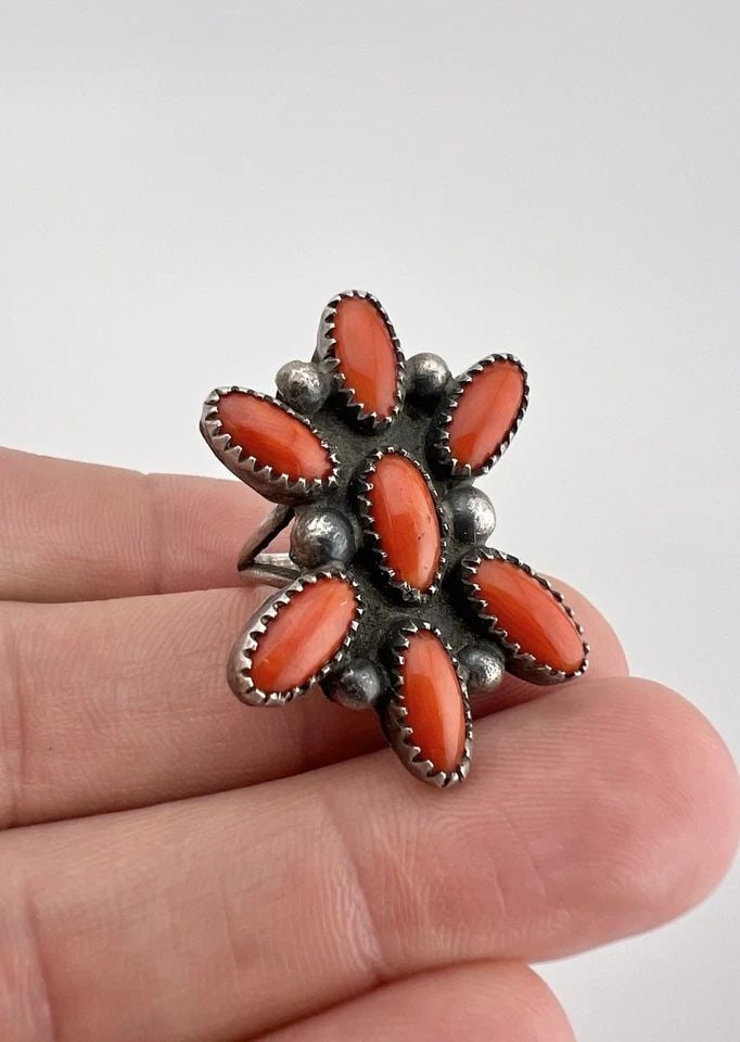 VINTAGE NAVAJO STERLING SILVER RED MEDITERRANEAN CORAL CLUSTER LONG RING 1 3/8": Vintage Navajo Sterling Silver Red Mediterranean Coral Cluster Long Ring 1 3/8" Ring Size: 5.5 - Can Be Re Sized Weight is 8.2 Grams on my scale Metal: Sterling Silver Ring is 1 3/8" Tall In the Cente
