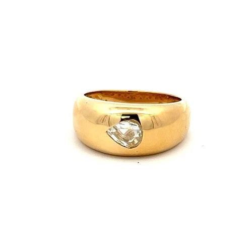 18K YELLOW GOLD ENGAGEMENT RING WITH 0.46 CARAT ROSE CUT DIAMOND SIZE 6.5: 18K YELLOW GOLD ENGAGEMENT RING WITH 0.46 CARAT ROSE CUT DIAMOND SIZE 6.5 Detailed Description: Bask in the warmth of eternal devotion with this luxurious engagement ring. Crafted from 18 karat yellow