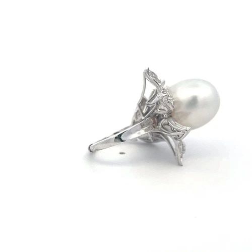 PLATINUM COCKTAIL RING WITH 1.76 CARAT DIAMONDS & 13.2X15.8 MM PEARL SIZE 4 (1 of 2)
