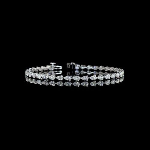 LAB-GROWN 4.31 CARAT PEAR E-F-VS1 DIAMOND 14K WHITE GOLD TENNIS BRACELET: LAB-GROWN 4.31 CARAT PEAR E-F-VS1 DIAMOND 14K WHITE GOLD TENNIS BRACELET Title: High-quality Brand-New Echo Friendly Elegant Lab-Grown 4.31 Carat Pear E-F-VS1 Diamond 14K White Gold Tennis Bracelet Vi