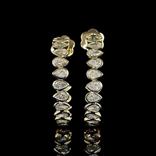 LAB-GROWN 2.75 CARAT PEAR E-F-VS1 DIAMOND 14K YELLOW GOLD C HOOPS EARRINGS: LAB-GROWN 2.75 CARAT PEAR E-F-VS1 DIAMOND 14K YELLOW GOLD C HOOPS EARRINGS Title: High-quality Brand-New Echo Friendly Elegant Lab-Grown 2.75 Carat Pear E-F-VS1 Diamond 14K Yellow Gold C Hoops Earring