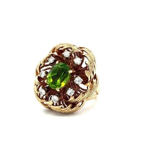 14K YG COCKTAIL RING WITH 0.16 CARAT ROUND DIAMONDS & 2 CARAT PERIDOT SIZE 6.5 (1 of 2)