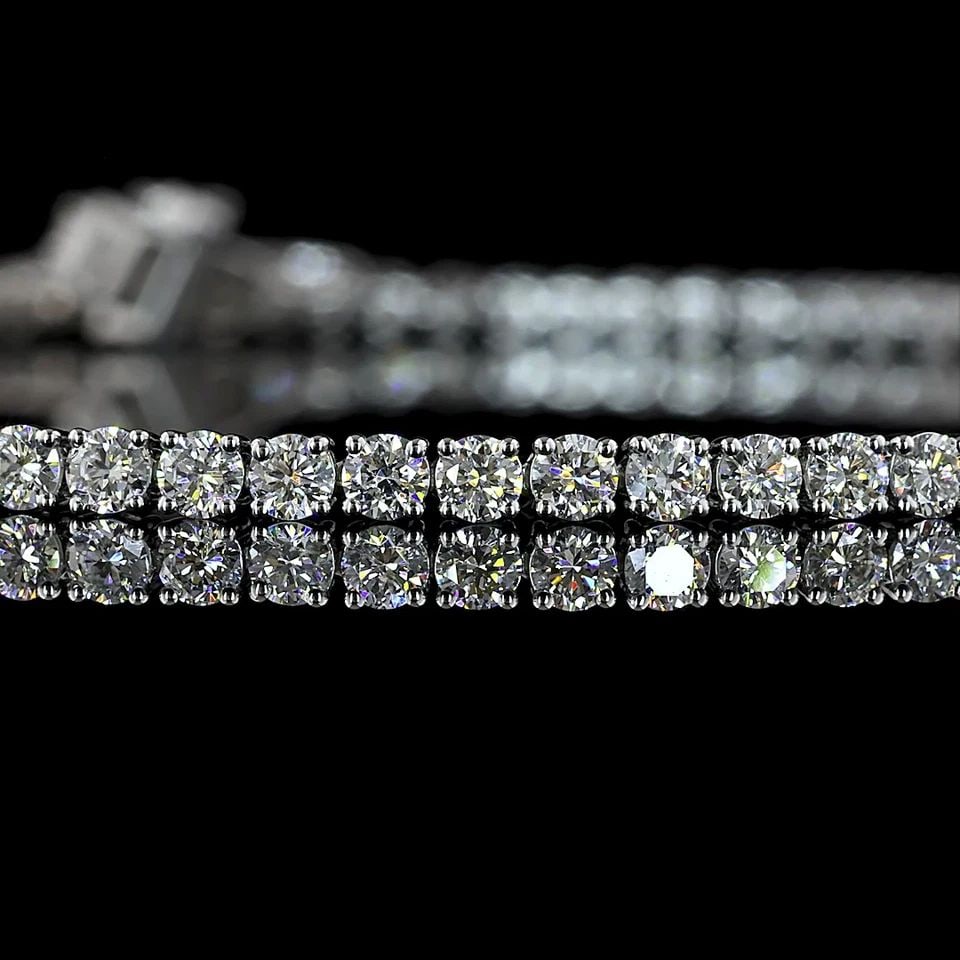 LAB-GROWN 2.78 CARAT ROUND E-F-VS1 DIAMOND 14K WHITE GOLD TENNIS BRACELET: LAB-GROWN 2.78 CARAT ROUND E-F-VS1 DIAMOND 14K WHITE GOLD TENNIS BRACELET Title: High-quality Brand-New Echo Friendly Elegant Lab-Grown 2.78 Carat Round E-F-VS1 Diamond 14K White Gold Tennis Bracelet 