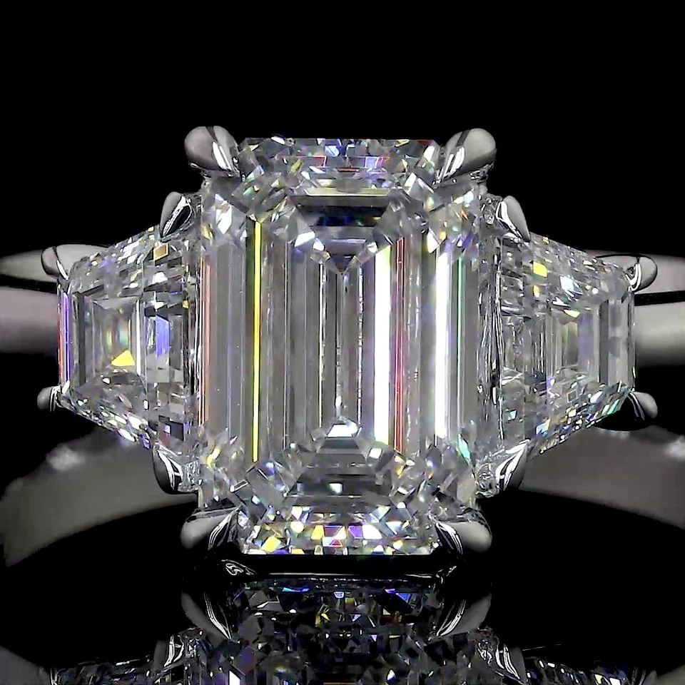 LAB-GROWN 1.61 CARAT EMERALD E-F-VVS2 DIAMOND PLATINUM THREE STONES RING (1 of 1)