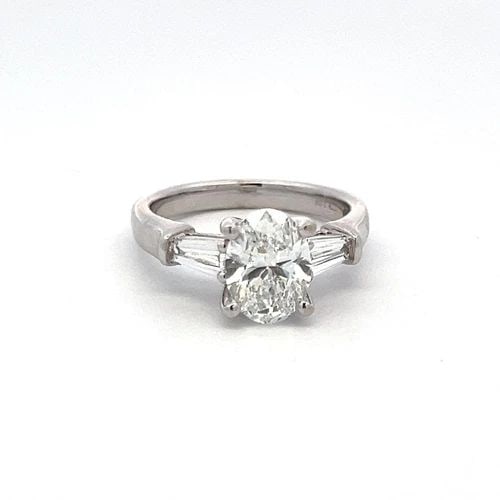 0.70 CARAT ROUND BRILLIANT I VS DIAMOND 18 KARAT YELLOW GOLD COCKTAIL RING: 0.70 CARAT ROUND BRILLIANT I VS DIAMOND 18 KARAT YELLOW GOLD COCKTAIL RING PRODUCT DESCRIPTION Title: 0.70 Carat Round Brilliant I VS Diamond 18 Karat Yellow Gold Cocktail Ring Style: Cocktail Metal: 