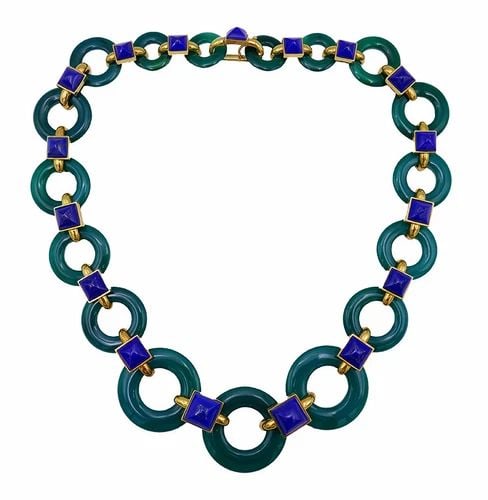 VINTAGE ALDO CIPULLO NECKLACE 18K GOLD CHRYSOPRASE LAPIS LAZULI ESTATE JEWELRY: VINTAGE ALDO CIPULLO NECKLACE 18K GOLD CHRYSOPRASE LAPIS LAZULI ESTATE JEWELRY VK NTOOO ALDO CIPULLO 18 karat Yellow Gold Chrysoprase Lapis Lazuli Necklace A stunning vintage Cipullo chrysoprase, lapi