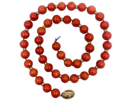 BULGARI NECKLACE CORAL GOLD: BULGARI NECKLACE CORAL GOLD DESIGNER: Bulgari CIRCA: 1980’s MATERIALS: 18k Yellow Gold GEMSTONE: Coral GEMSTONE 2: Diamond WEIGHT: 208.3 grams MEASUREMENTS: 30" x 1/2" HALLMARKS: Bvlgari ITEM DETAIL