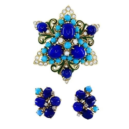 VINTAGE 14K GOLD LAPIS LAZULI TURQUOISE DIAMOND BROOCH & EARRINGS SET: VINTAGE 14K GOLD LAPIS LAZULI TURQUOISE DIAMOND BROOCH & EARRINGS SET DESIGNER: Unknown CIRCA: 1970’s MATERIALS: 14k Gold, Green Enamel GEMSTONE: Lapis Lazuli, Turquoise, Diamond WEIGHT: 46.9 Grams 