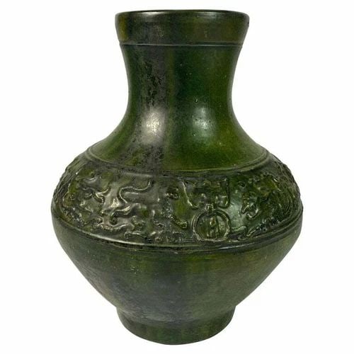 200 AD CHINESE JAN DYNASTY CERAMIC VASE (1 of 2)
