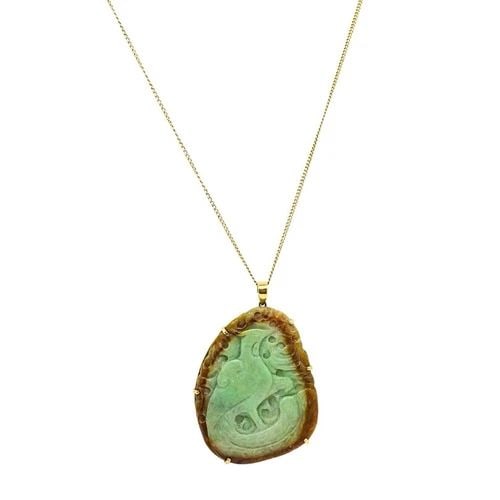 VINTAGE CARVED JADE PENDANT 18K GOLD CHAIN NECKLACE (1 of 2)