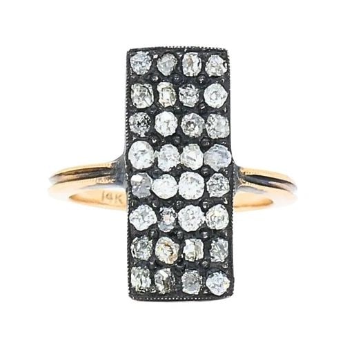 VICTORIAN REVIVAL DIAMOND RING 14K GOLD: VICTORIAN REVIVAL DIAMOND RING 14K GOLD Product details: DESIGNER: Unknown CIRCA: Early 20th Century MATERIALS: 14k Gold, Silver Top GEMSTONE: Old-Mine & Rose Cut Diamond WEIGHT: 3.5 Grams MEASUREMENT