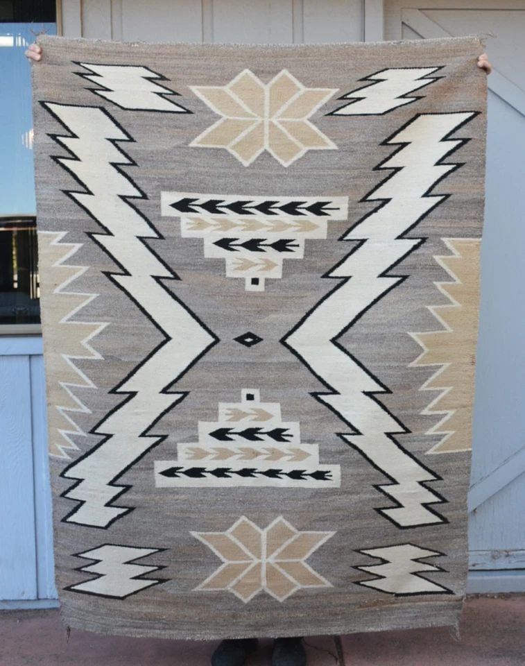 EARLY TWO GREY HILLS LIGHTNING STORM PATTERN NAVAJO RUG - HANDSPUN - 65" X 49" (1 of 2)