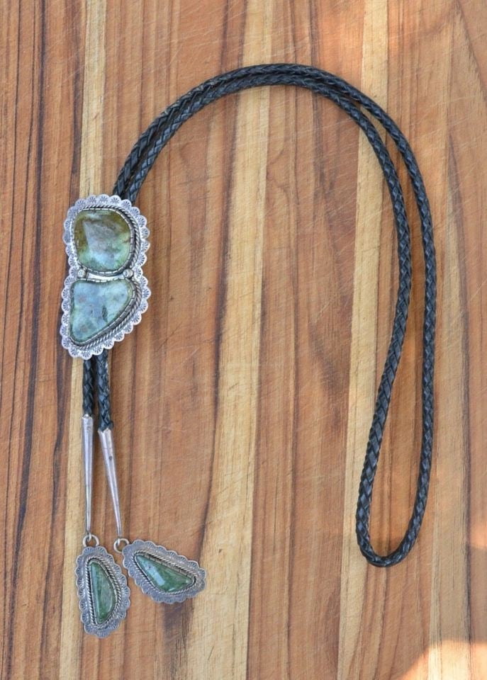 LARRY SANDOVAL - LARGE BOLO TIE - ROYSTON TURQUOISE STONES & DANGLE TIPS - 42.5" (1 of 2)