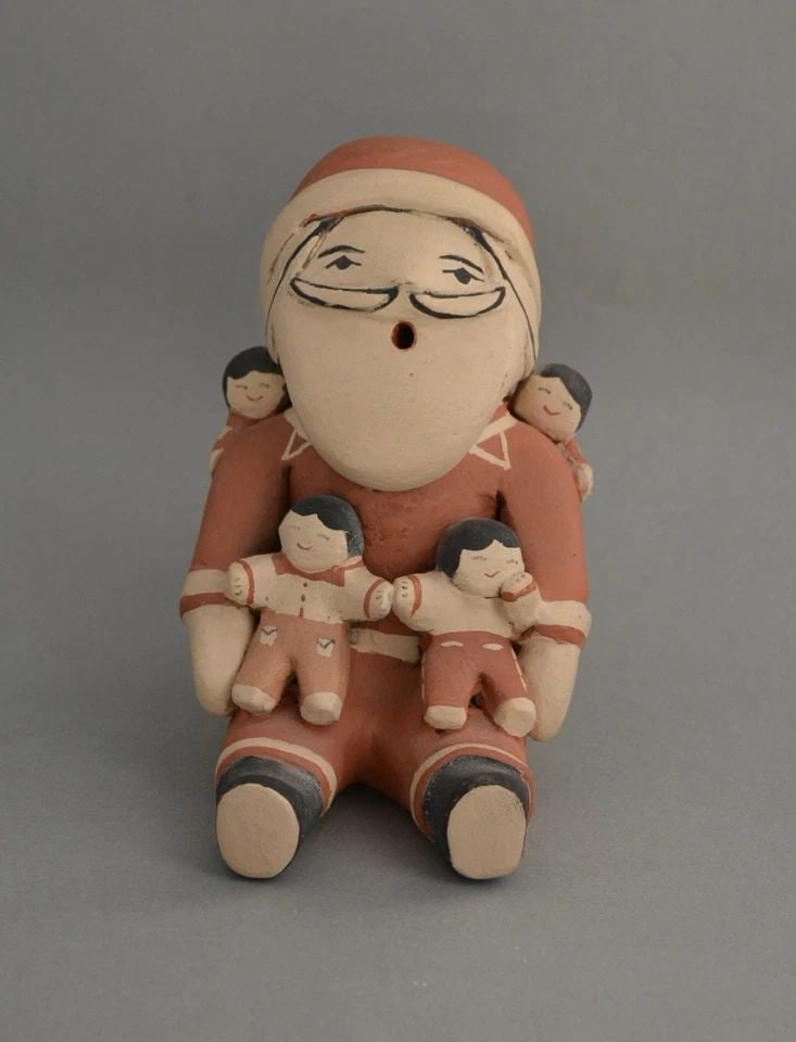 VINTAGE COCHITI PUEBLO STORYTELLER POT - CHRISTMAS SANTA CLAUS CHILDREN - 6" (1 of 2)
