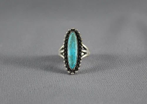 OLD PAWN NAVAJO STERLING SILVER AND TURQUOISE RING SIZE 4 3/4: Item Description: 1” tall