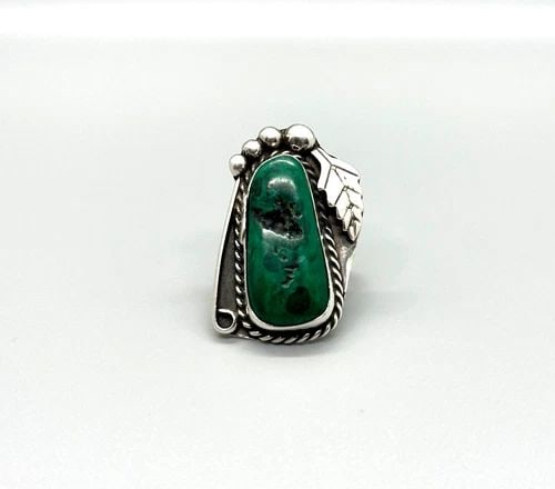 OLD PAWN NAVAJO MALACHITE RING SIZE 7: Item Description: 1 3/8” tall