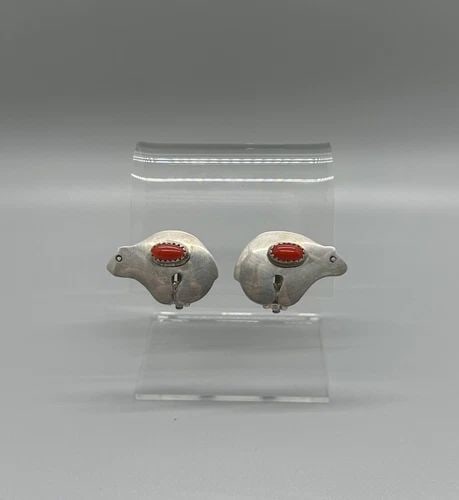 OLD PAWN NAVAJO INDIAN EARRINGS - SILVER BEAR CORAL STONE - FOSTER YAZZIE - 1": OLD PAWN NAVAJO INDIAN EARRINGS - SILVER BEAR CORAL STONE - FOSTER YAZZIE - 1" Item Description: This pair of vintage Navajo earrings measure 1 1/8" across by 3/4" tall. They are signed by the artist,