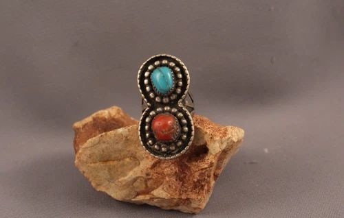 OLD PAWN NAVAJO TURQUOISE AND CORAL RING SIZE 5: OLD PAWN NAVAJO TURQUOISE AND CORAL RING SIZE 5 Item : 1 1/2" length