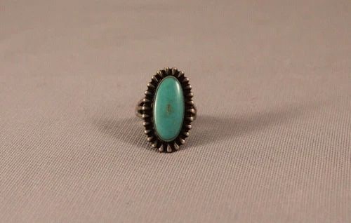 OLD PAWN NAVAJO STERLING AND TURQUOISE RING SIZE 6 3/4: OLD PAWN NAVAJO STERLING AND TURQUOISE RING SIZE 6 3/4 Item Description: 1 1/8" tall P