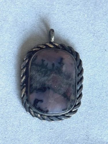 VINTAGE NAVAJO STERLING SILVER PIETERSITE , PICTURE AGATE GEMSTONE PENDANT (1 of 2)