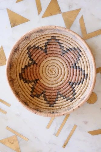 VINTAGE SERI NATIVE BASKET 7 1/2" X 1 3/4" SOUTHERN US AND MEXICO (1 of 2)