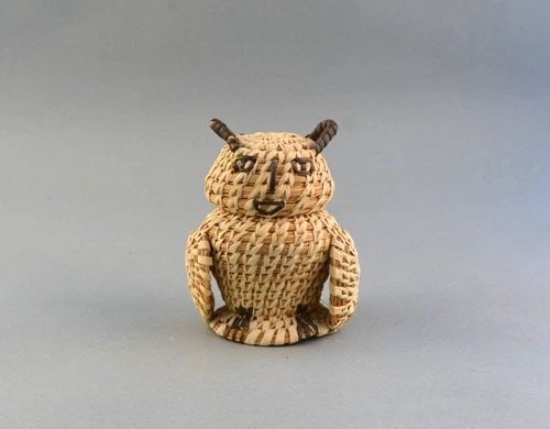 VINTAGE PAPAGO OWL BASKET - 3 3/4" TALL - TOHONO O'ODHAM (1 of 2)