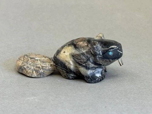 ZUNI BEAVER FETISH. PICASSO MARBLE. 3 1/4" (1 of 2)