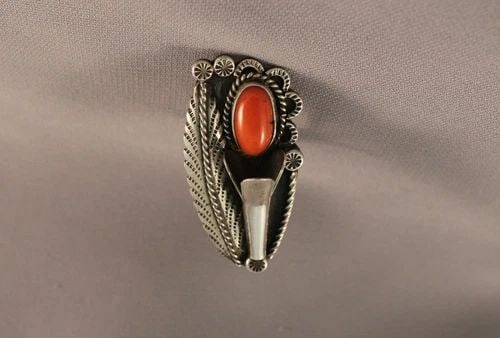 OLD PAWN NAVAJO STERLING SILVER AND CORAL RING 7 3/4: OLD PAWN NAVAJO STERLING SILVER AND CORAL RING 7 3/4 Item Description: 1 3/4” tall P