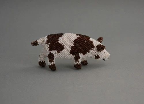 ZUNI HAND BEADED SPOTTED PIG FIGURINE - TILDON MARTZA - 4" LONG X 1 3/4" (1 of 2)