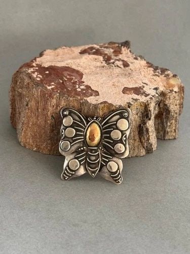 VINTAGE STERLING SILVER AND 14K GOLD BUTTERFLY BROOCH PIN (1 of 2)