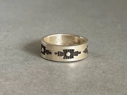 VINTAGE TROY LANER NAVAJO STERLING SILVER RING SIGNED SIZE 5 3/4 (1 of 2)