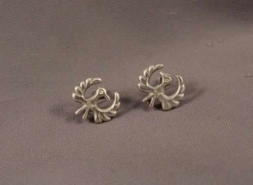 VINTAGE NAVAJO CAST STERLING SILVER EARRINGS -PHOENIX BIRDS (1 of 2)