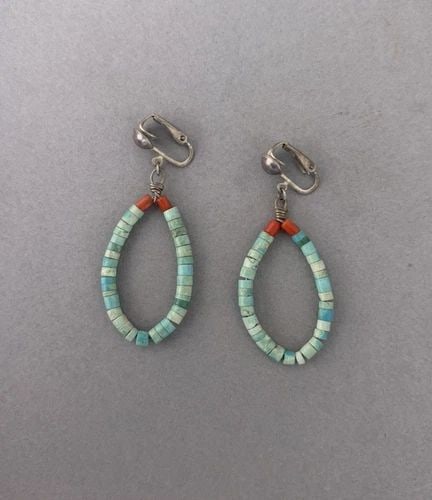 VINTAGE NAVAJO TURQUOISE CORAL LOOP SILVER EARRINGS - CLASP BACKS - 2" DROP: VINTAGE NAVAJO TURQUOISE CORAL LOOP SILVER EARRINGS - CLASP BACKS - 2" DROP Great pair of old Navajo earrings. Turquoise coral beads strung on silver wire with silver spring clasp backs that work well