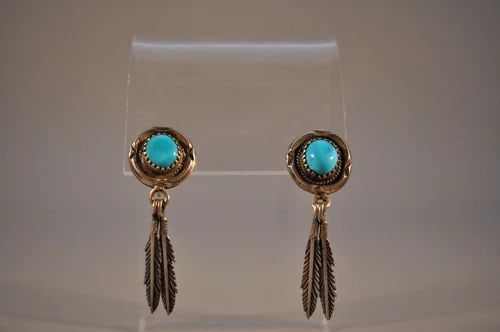 OLD PAWN STERLING SILVER TURQUOISE EARRINGS - FEATHERS -SCREW BACK - 1.75" DROP: OLD PAWN STERLING SILVER TURQUOISE EARRINGS - FEATHERS -SCREW BACK - 1.75" DROP Weight 4.45 Grams 1 3/4 " Tall